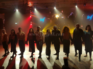 فرقة جوبى للفنون الشعبية من يافا تشارك بعرض ضخم في مؤتمر النساء العالمي 